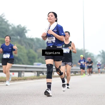 Runner Photo 7390232