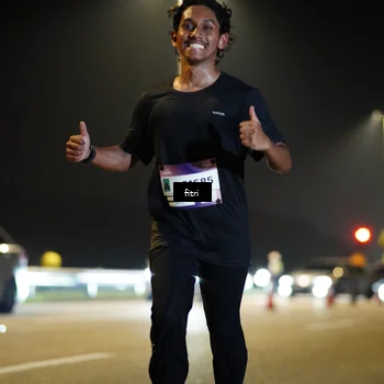 Runner Photo 7390253