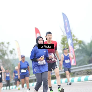 Runner Photo 7390273