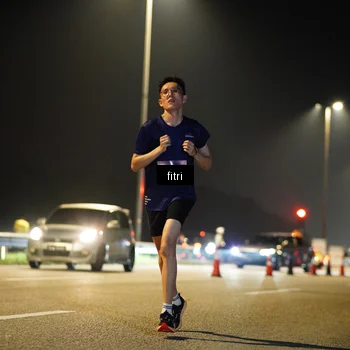 Runner Photo 7390305