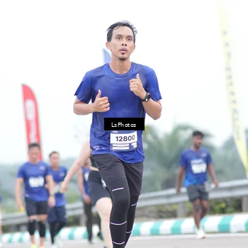 Runner Photo 7390320