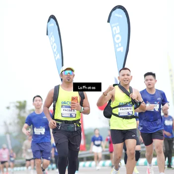 Runner Photo 7390337