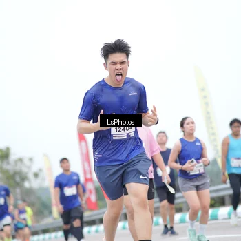 Runner Photo 7390343