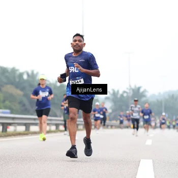 Runner Photo 7390350