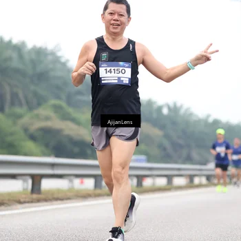Runner Photo 7390360