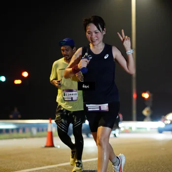 Runner Photo 7390363