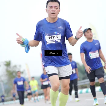 Runner Photo 7390372