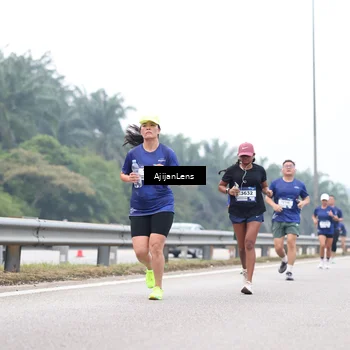 Runner Photo 7390380