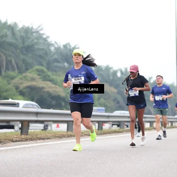 Runner Photo 7390382
