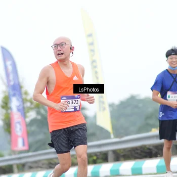Runner Photo 7390389