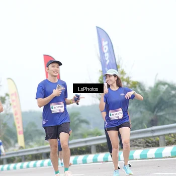 Runner Photo 7390394