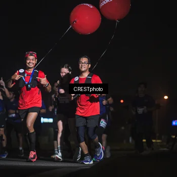 Runner Photo 7390404