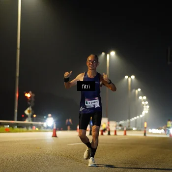 Runner Photo 7390411