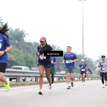 Runner Photo 7390442
