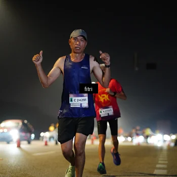 Runner Photo 7390461