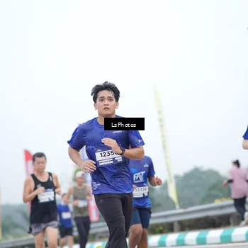 Runner Photo 7390501