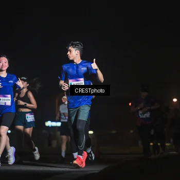 Runner Photo 7390512