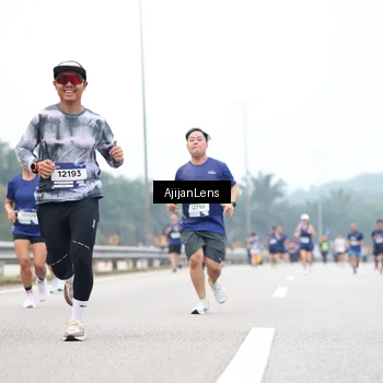 Runner Photo 7390534