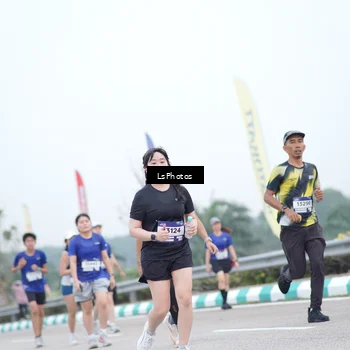 Runner Photo 7390567