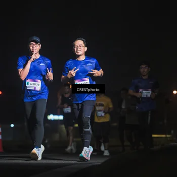 Runner Photo 7390618