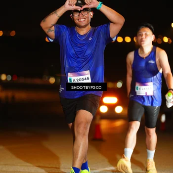 Runner Photo 7390709