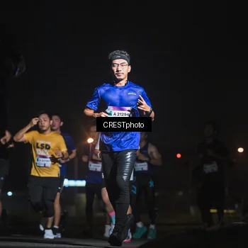 Runner Photo 7390717