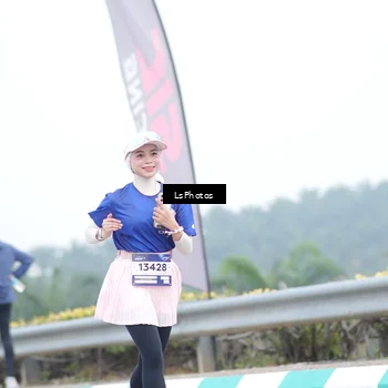 Runner Photo 7390743