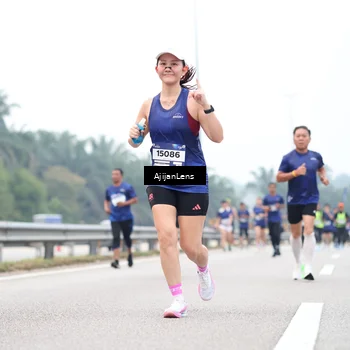 Runner Photo 7390759