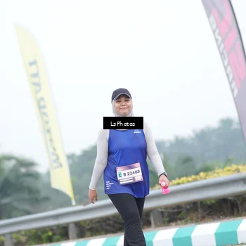 Runner Photo 7390864