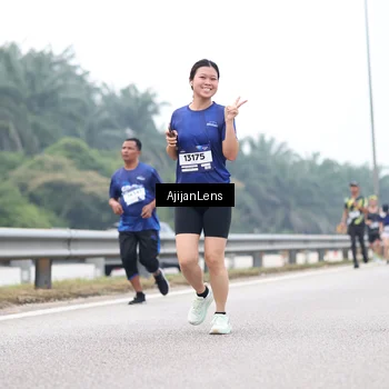 Runner Photo 7390878