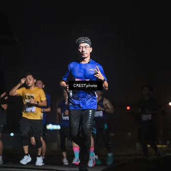 Runner Photo 7390895