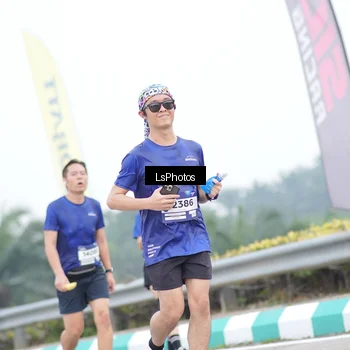 Runner Photo 7390965