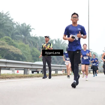 Runner Photo 7390970