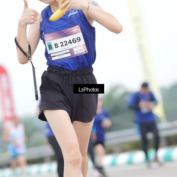 Runner Photo 7390984
