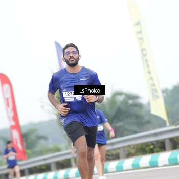 Runner Photo 7390987