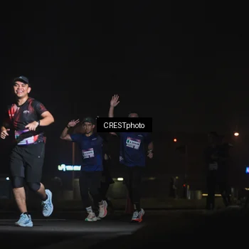 Runner Photo 7391004