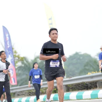 Runner Photo 7391036