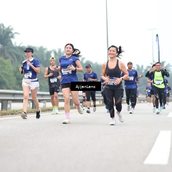 Runner Photo 7391056