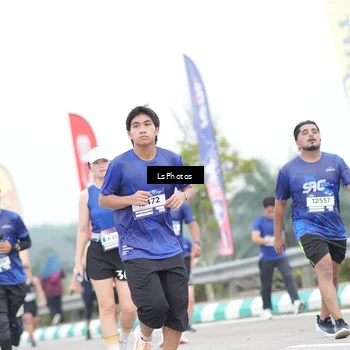 Runner Photo 7391071