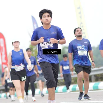 Runner Photo 7391080