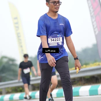 Runner Photo 7391108