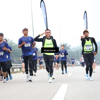 Runner Photo 7391148