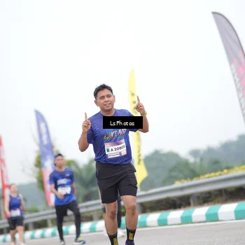 Runner Photo 7391151