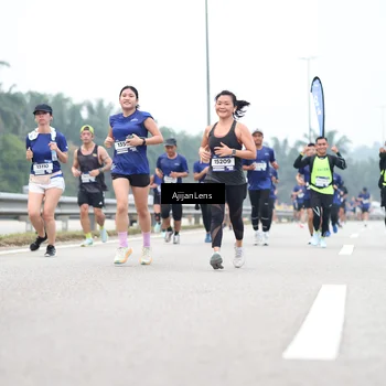 Runner Photo 7391153