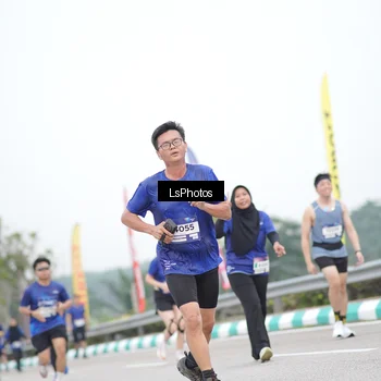 Runner Photo 7391185