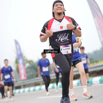 Runner Photo 7391239