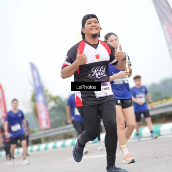 Runner Photo 7391253