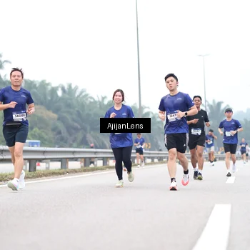 Runner Photo 7391290