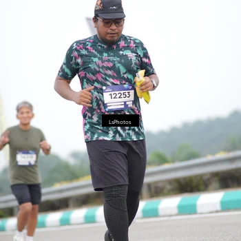 Runner Photo 7391305