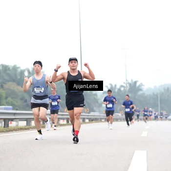 Runner Photo 7391313